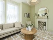 Apartment at Knaresborough Drive, Greater London