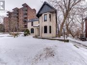 apartment at 2 167 COLLIER STREET, Barrie, Ontario, L4M1H6