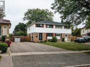 apartment at LOWER 2668 HOLLINGTON CRESCENT,... apartment at LOWER 2668 HOLLINGTON CRESCENT,...