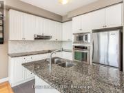 apartment at L5M6V9, Mississauga, Canada