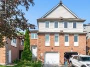 apartment at L6M3B6, Oakville, Canada