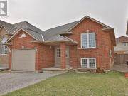 apartment at 2 – 279 NASHVILLE CIRCLE