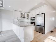 apartment at L8K4C4, Hamilton, Canada