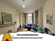 Apartment at Lausanne Road, Manchester