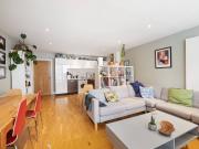 Apartment at Lea Bridge Road, Greater London