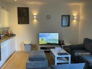 Apartment at Lincoln Road, Mole Valley