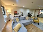 Apartment at Low Lane, Leeds