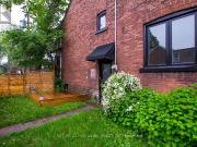 apartment at LOWER 52 KENWOOD AVENUE, Toronto, Ontario,...