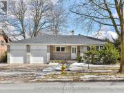 apartment at 111 BANNATYNE DRIVE, Toronto, Ontario, M2L2P5