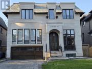 apartment at 26 MOORE PARK AVENUE, Toronto, Ontario, M2M1M9