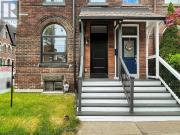 apartment at M4M2G5, Toronto, Canada