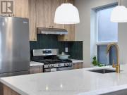 apartment at UPPER 27 MARIGOLD AVENUE, Toronto, Ontario,...