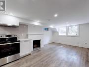apartment at M4N1E9, Toronto, Canada