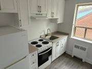apartment at M4S2N3, Toronto, Canada