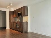 apartment at M4V0B1, Toronto, Canada