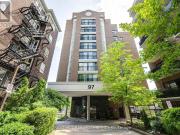 apartment at M4V1Z6, Toronto, Canada
