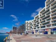 apartment at M5A0L3, Toronto, Canada
