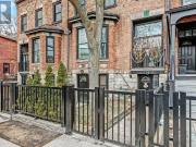 apartment at M5A2A3, Toronto, Canada