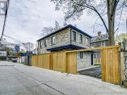 apartment at M5A2N8, Toronto, Canada