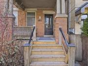 apartment at M5A2N9, Toronto, Canada