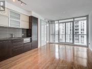 apartment at M5G1N6, Toronto, Canada