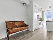 apartment at M5G1S9, Toronto, Canada