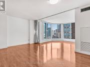 apartment at M5G2H5, Toronto, Canada