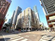 apartment at M5G2J8, Toronto, Canada