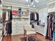 apartment at M5P2P2, Toronto, Canada