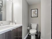 apartment at M5R1C4, Toronto, Canada