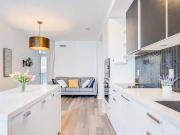 apartment at M5R1H3, Toronto, Canada