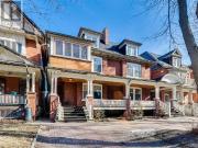 apartment at M5R2Z6, Toronto, Canada