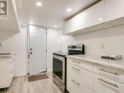 apartment at M5R3B7, Toronto, Canada