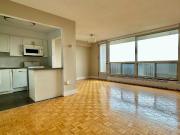 apartment at M5S2H8, Toronto, Canada