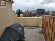 apartment at M5T1B7, Toronto, Canada