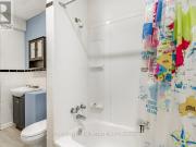 apartment at M5T1S7, Toronto, Canada