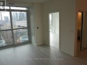 apartment at M5T1V4, Toronto, Canada
