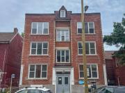 apartment at M5T2P8, Toronto, Canada