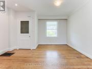apartment at M6G3K1, Toronto, Canada