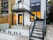 apartment at M6H2G9, Toronto, Canada