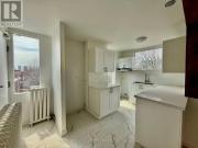 apartment at M6J1S4, Toronto, Canada
