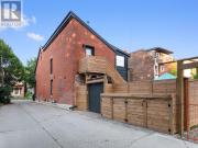 apartment at M6K2P8, Toronto, Canada