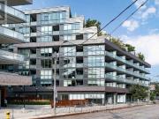 apartment at M6R0A7, Toronto, Canada