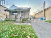 apartment at M8W4K8, Toronto, Canada