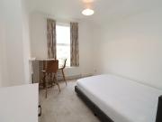 Apartment at Melrose Avenue, London