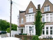 Apartment at Mount Ephraim Lane, Greater London