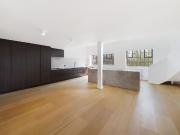 Apartment at Mount Pleasant Hill, London