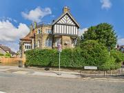 Apartment at Park Drive, Harrogate