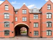 Apartment at Park End Place, Oxford