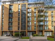 Apartment at Plaza Gardens, Greater London